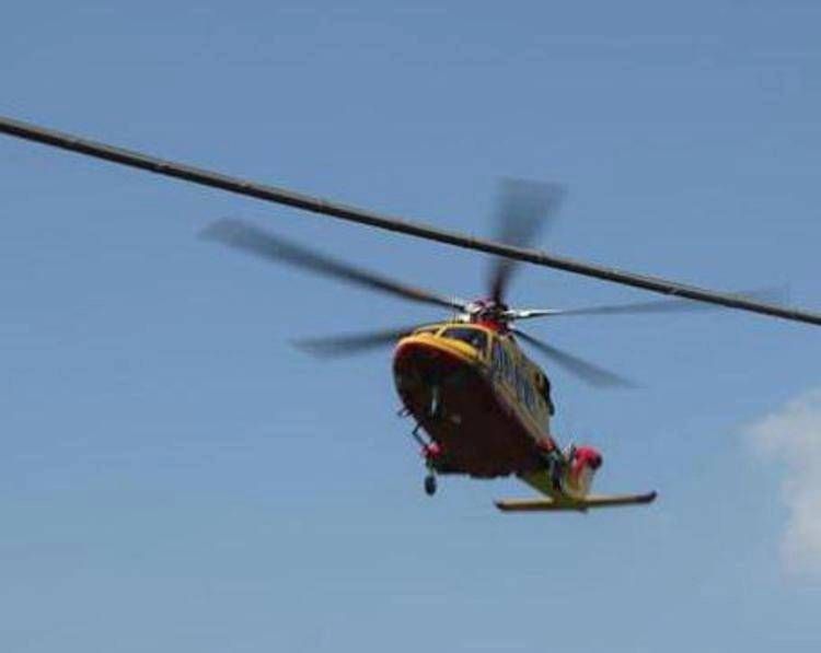 Cortina, 14enne muore finendo con gli sci contro albero