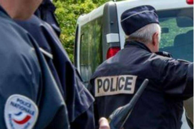 Bomba a mano in bar a Grenoble, 12 feriti