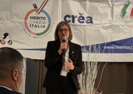 Serve un rinascimento della politica