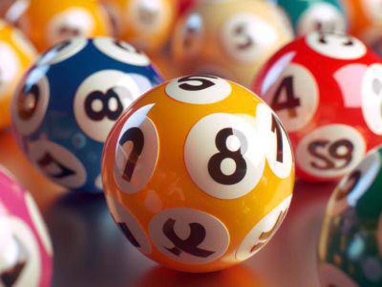 Superenalotto oggi 18 febbraio, numeri estrazione vincente