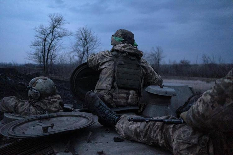 altri soldati per sostenere la Russia