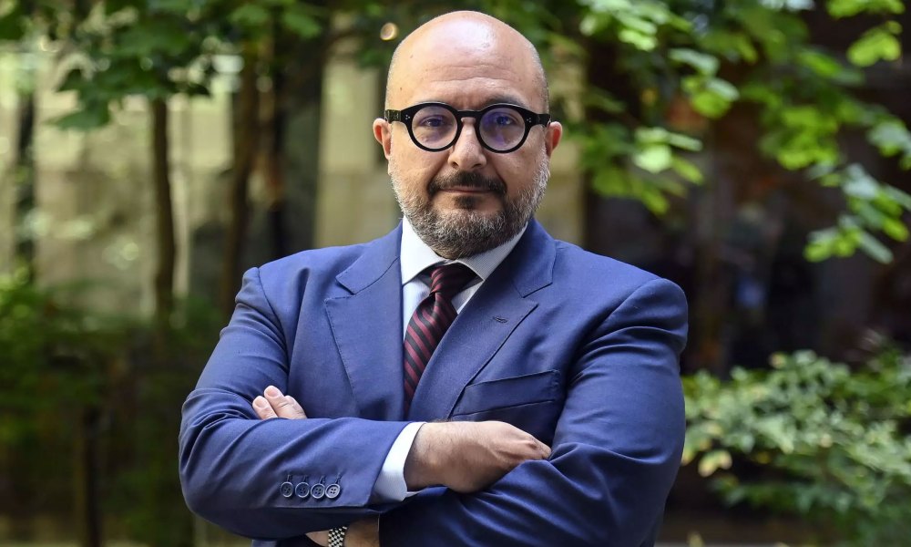 Sangiuliano a Benevento per presentare la biografia su Donald Trump. L’ex ministro: “Personaggio forte e determinato” – NTR24.TV