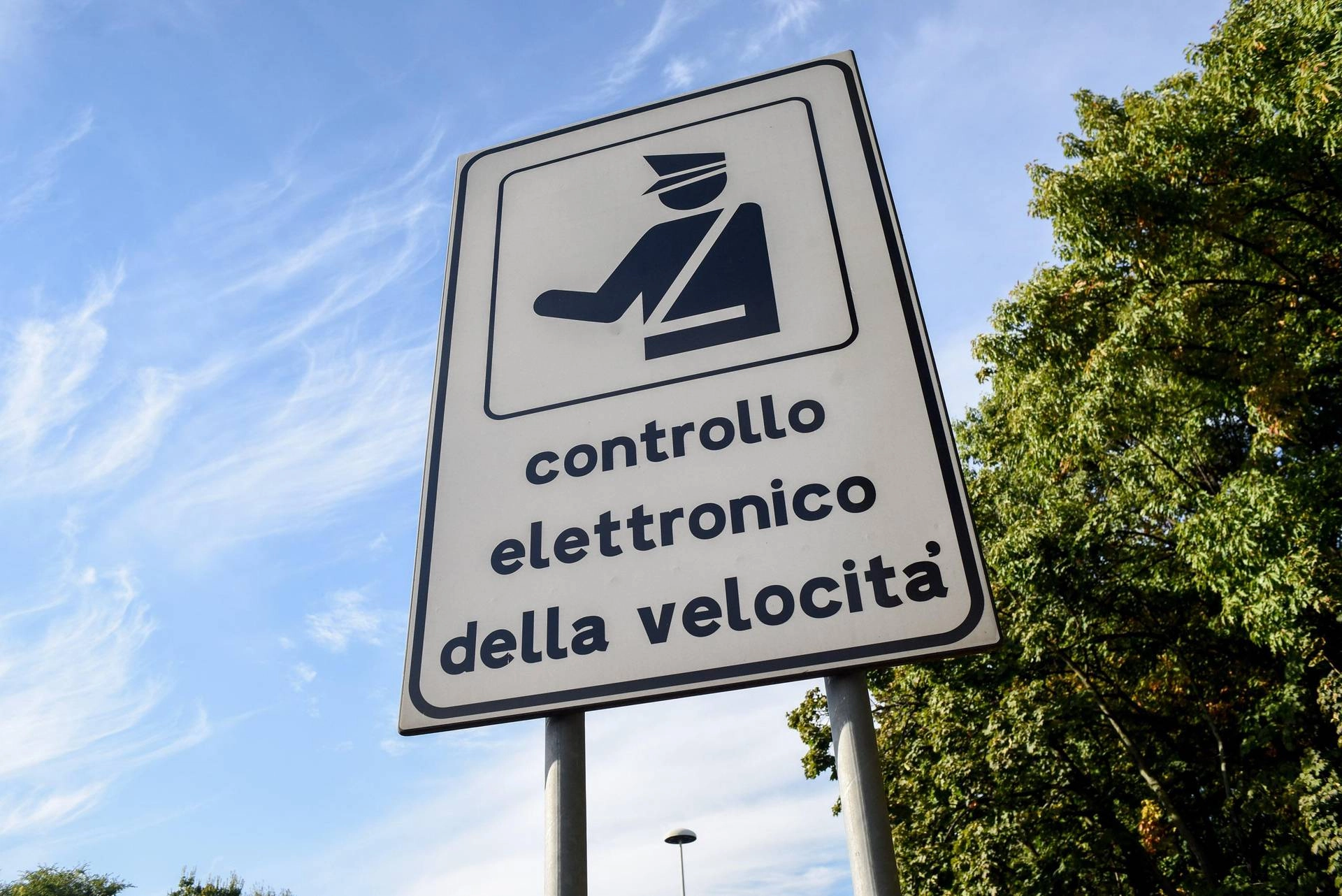 Autovelox, sospeso il decreto: il motivo
