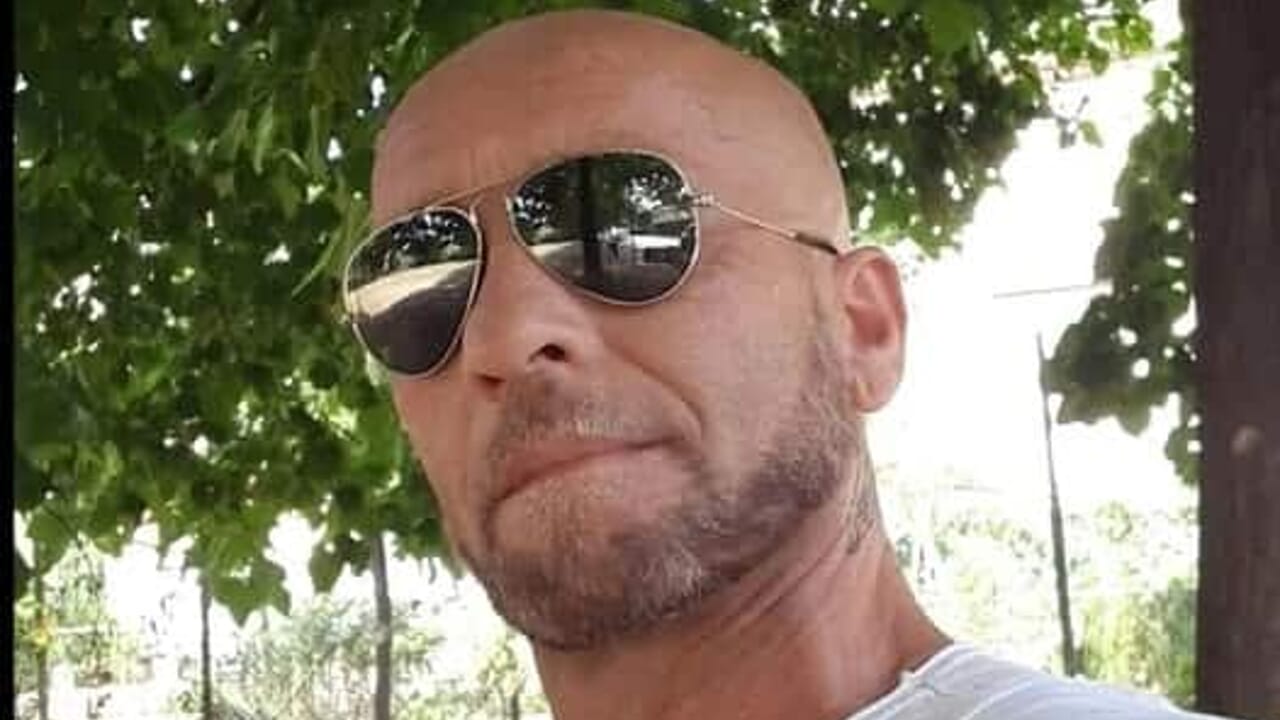 Tragedia in strada, Carmine Napolitano muore investito da un’auto