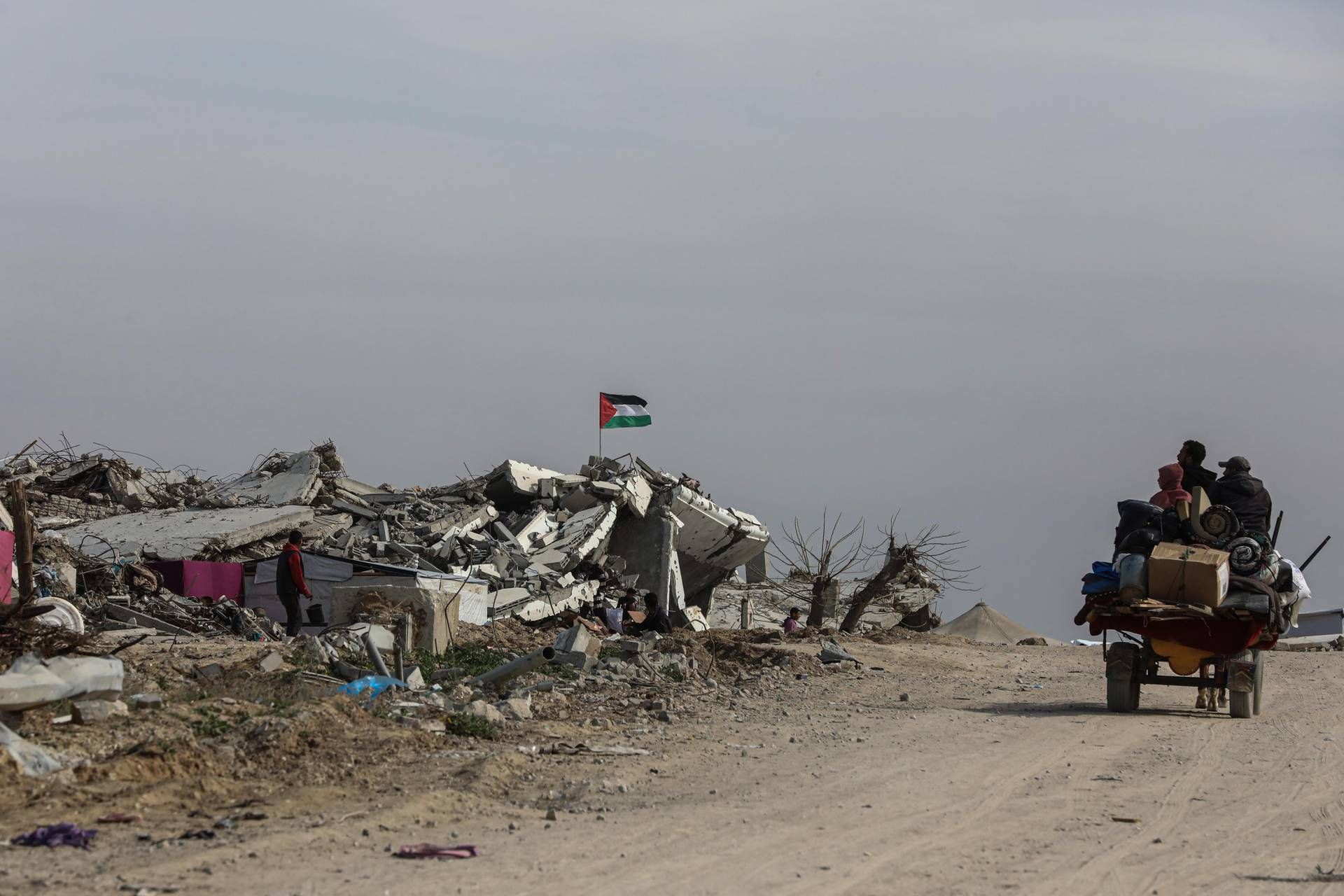 Hamas, messaggio a Israele con video di soldato ostaggio