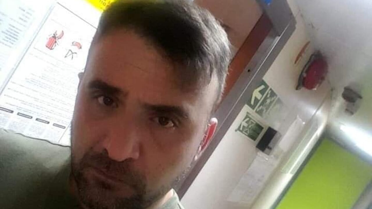 Lutto a Napoli per Enzo: il marinaio morto lascia quattro figli