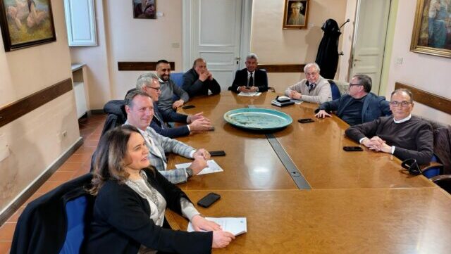 Provincia, fissato il cronoprogramma per approvazione Dup e Bilancio. In agenda anche Assemblea dei sindaci – NTR24.TV