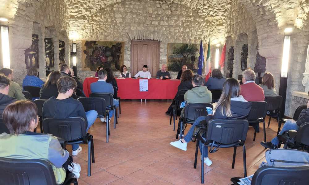 Contrastare lo spopolamento delle aree interne: presentato a Torrecuso il progetto “Resto Qui” – NTR24.TV