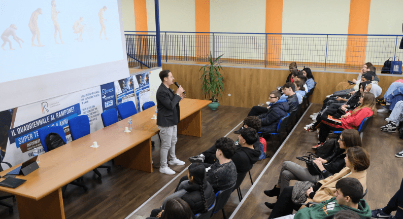 Concluso con successo il percorso laboratoriale di “Educivica” del ‘Palmieri Rampone Polo’ di Benevento – NTR24.TV
