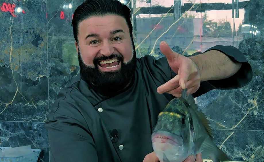 Peppe Di Napoli sbarca nel cuore di Napoli: “Tra un mesetto la grande sorpresa!”