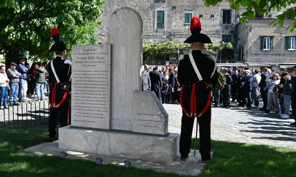 A Sant’Agata de’ Goti si ricorda Tiziano Della Ratta, appuntato scelto dei carabinieri ucciso a Maddaloni – NTR24.TV