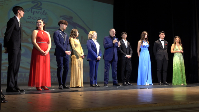 Un viaggio nel Mediterraneo attraverso l’arte: il Giannone celebra la Notte del Liceo Classico – NTR24.TV