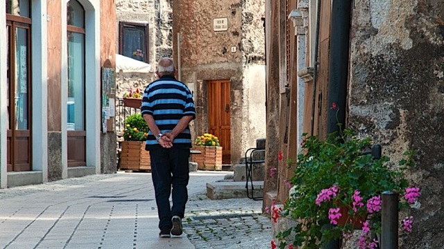 Sannio, continua la crisi demografica: in un anno persi più di mille residenti. Non si ferma il trend negativo delle nascite – NTR24.TV