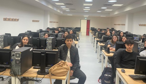 Il liceo classico ‘Giannone’ all’Unisannio per il progetto ‘Indagine statistica’ – NTR24.TV
