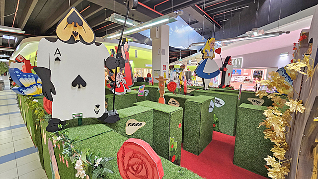 Benevento, il centro commerciale ‘I Sanniti’ diventa il Paese delle Meraviglie con il labirinto magico di Alice – NTR24.TV