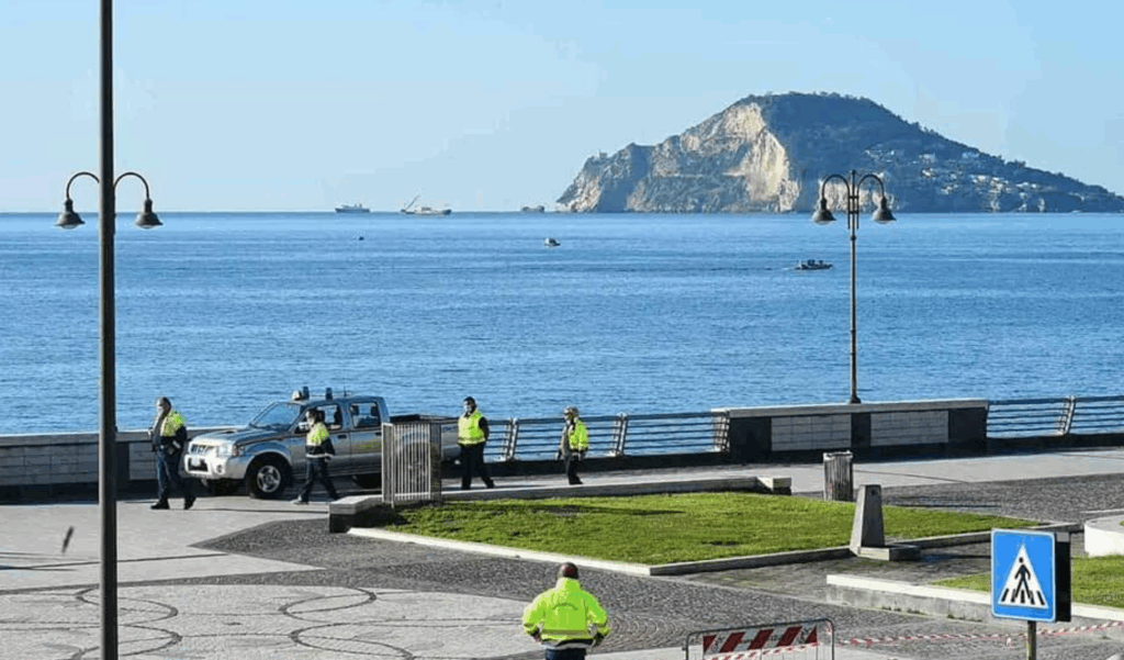 Malore fatale in mare: uomo perde la vita sulla spiaggia