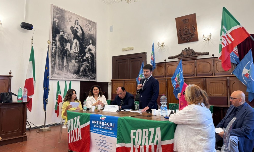 Montesarchio, grande partecipazione al convegno promosso da Anna Iachetta (Azzurro Donna) – NTR24.TV