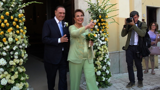 Clemente Mastella e Sandra Lonardo, 50 anni insieme: nozze d’oro tra fede, emozione e celebrità a Ceppaloni – NTR24.TV