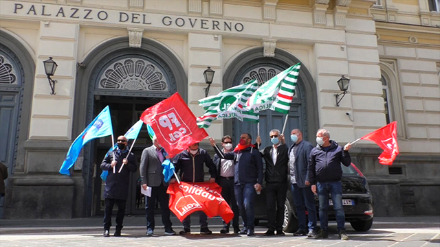 Crisi negli appalti ferroviari del Sannio: sindacati denunciano tagli e precarietà per i lavoratori della Dussmann Service – NTR24.TV