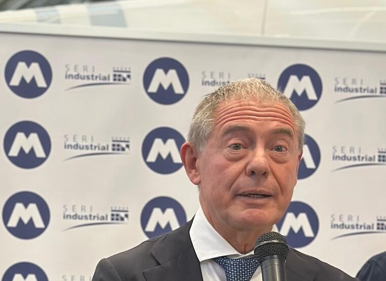 Urso annuncia la rimozione dei presidi e minaccia il carcere