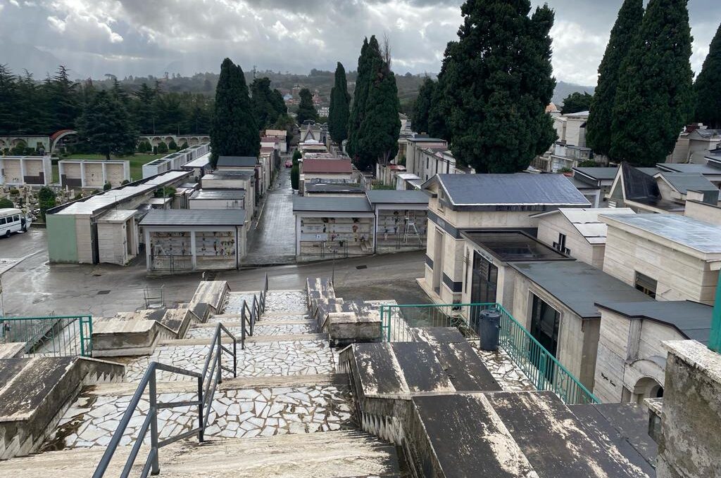 Commemorazione dei defunti, il 2 novembre la cerimonia al Cimitero