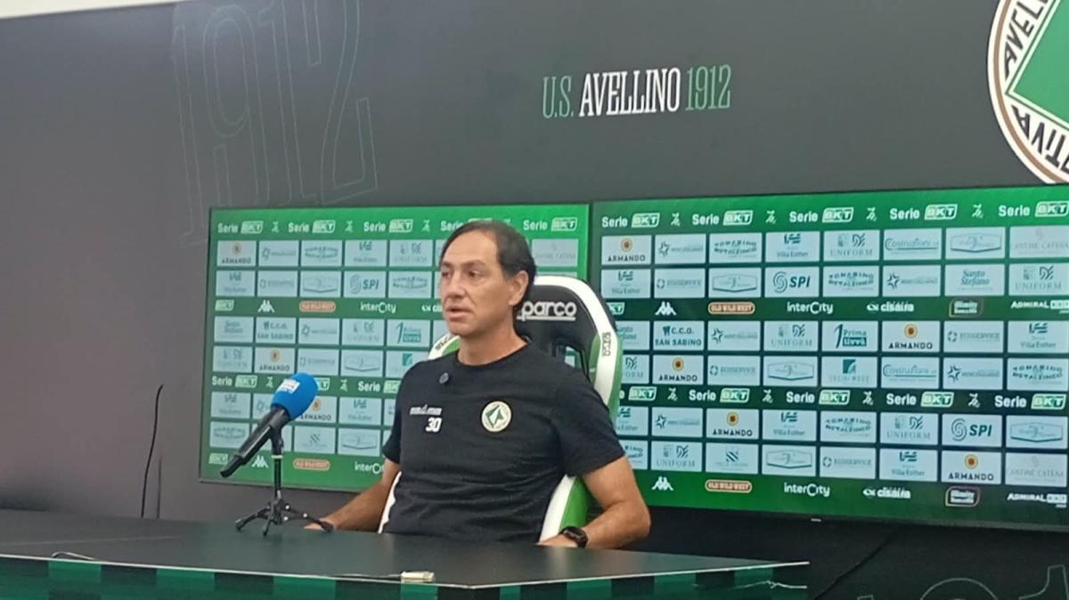 “Serve la giusta mentalità e determinazione. Ascoli imprevedibile. Izzo? Gli vogliamo bene perché è così”. Sulle scelte e i tifosi…