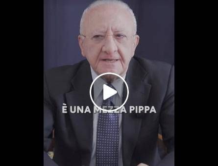 Siher mezza pippa con testa di sedano e baffetti a coda di topo