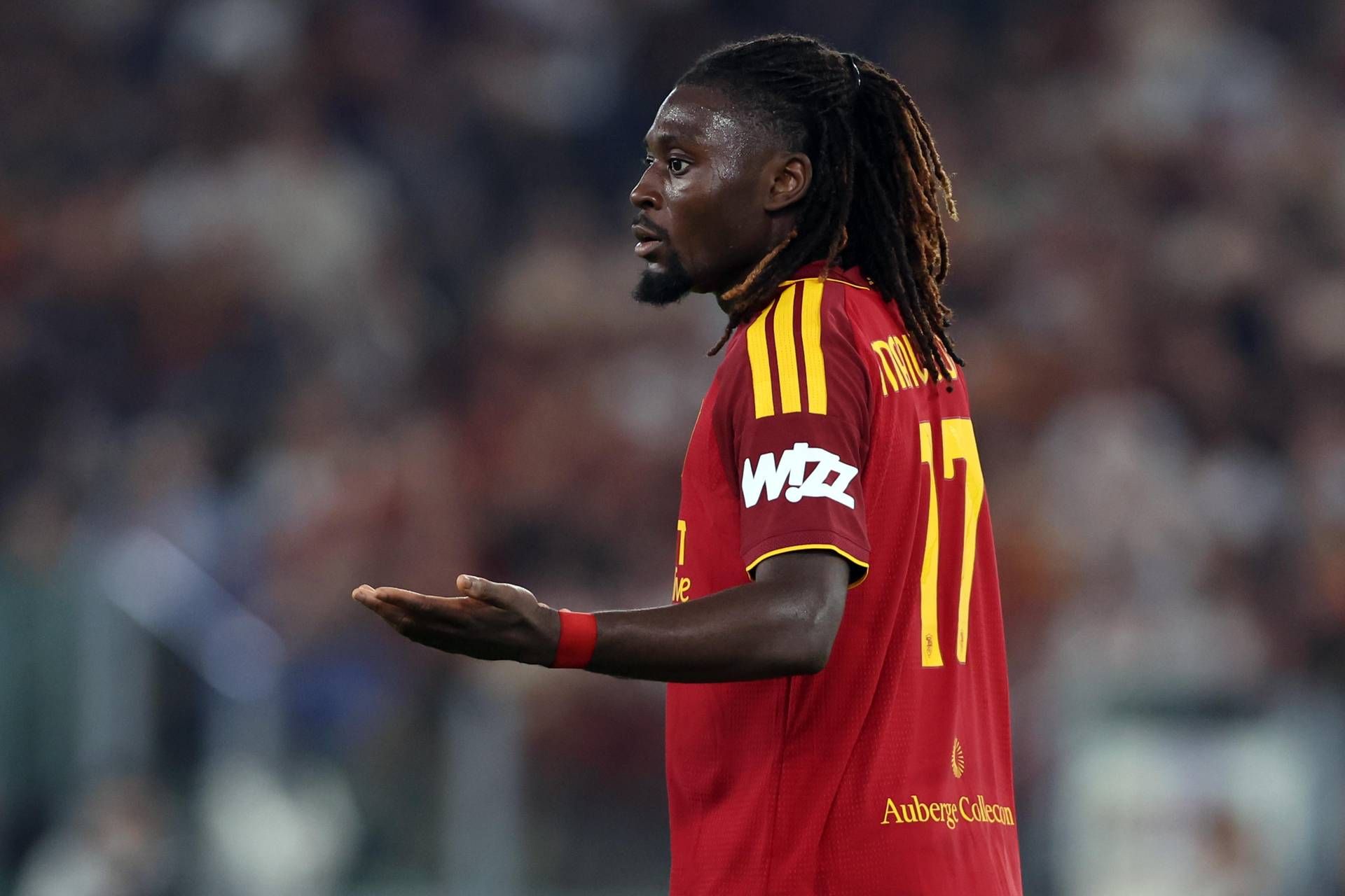 Roma, paura per Koné, il centrocampista giallorosso out contro il Real Madrid